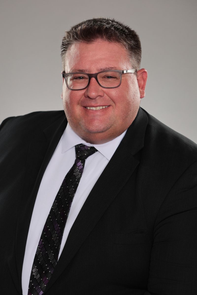 Rhett Oselette Selected to Leadership Iowa
